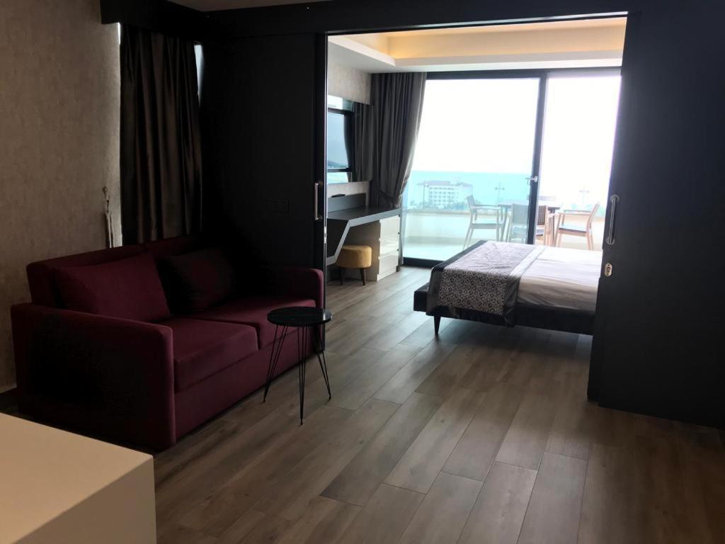 Elite Luxury & Отель 5*